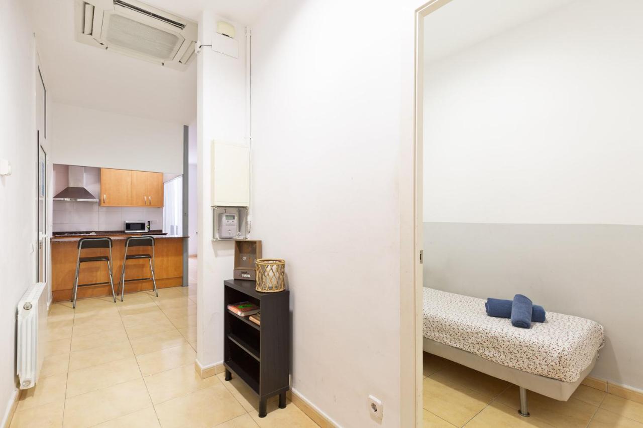 Stay U-Nique Apartments Urgell Barcelona Bagian luar foto