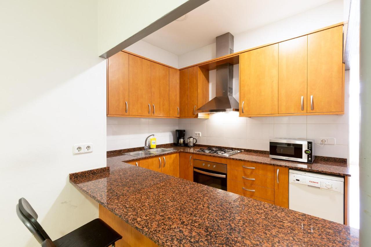 Stay U-Nique Apartments Urgell Barcelona Bagian luar foto
