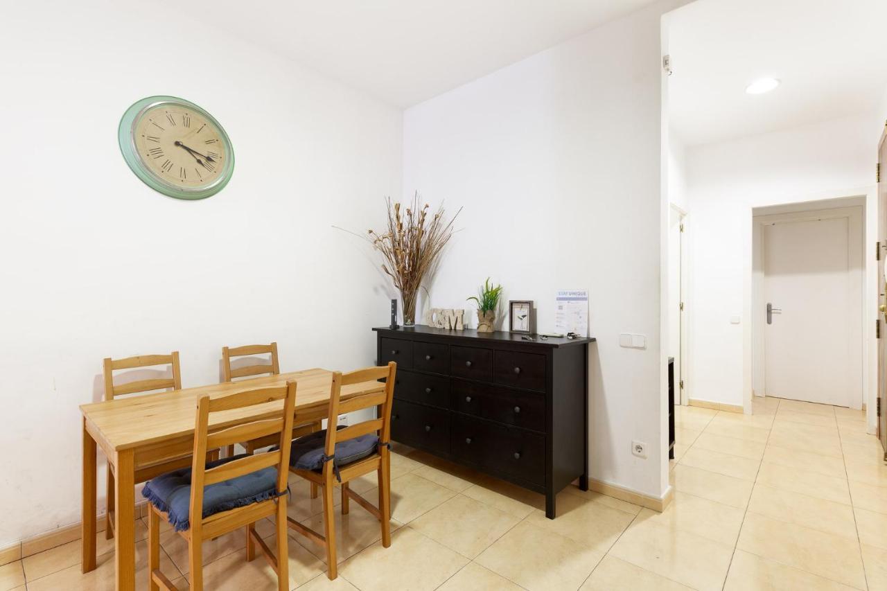 Stay U-Nique Apartments Urgell Barcelona Bagian luar foto