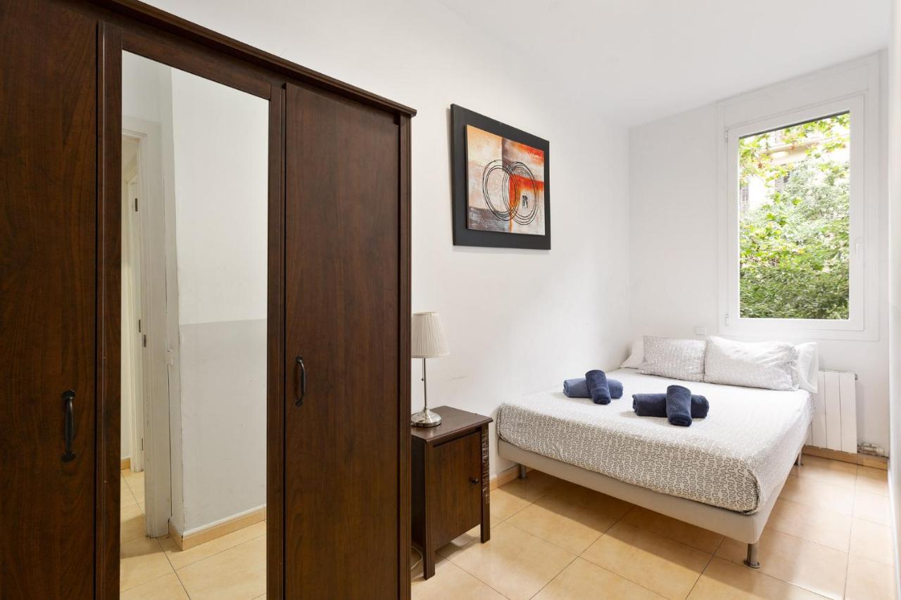 Stay U-Nique Apartments Urgell Barcelona Bagian luar foto
