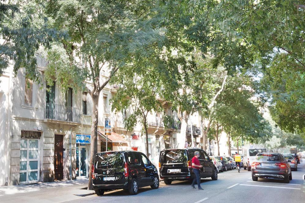 Stay U-Nique Apartments Urgell Barcelona Bagian luar foto