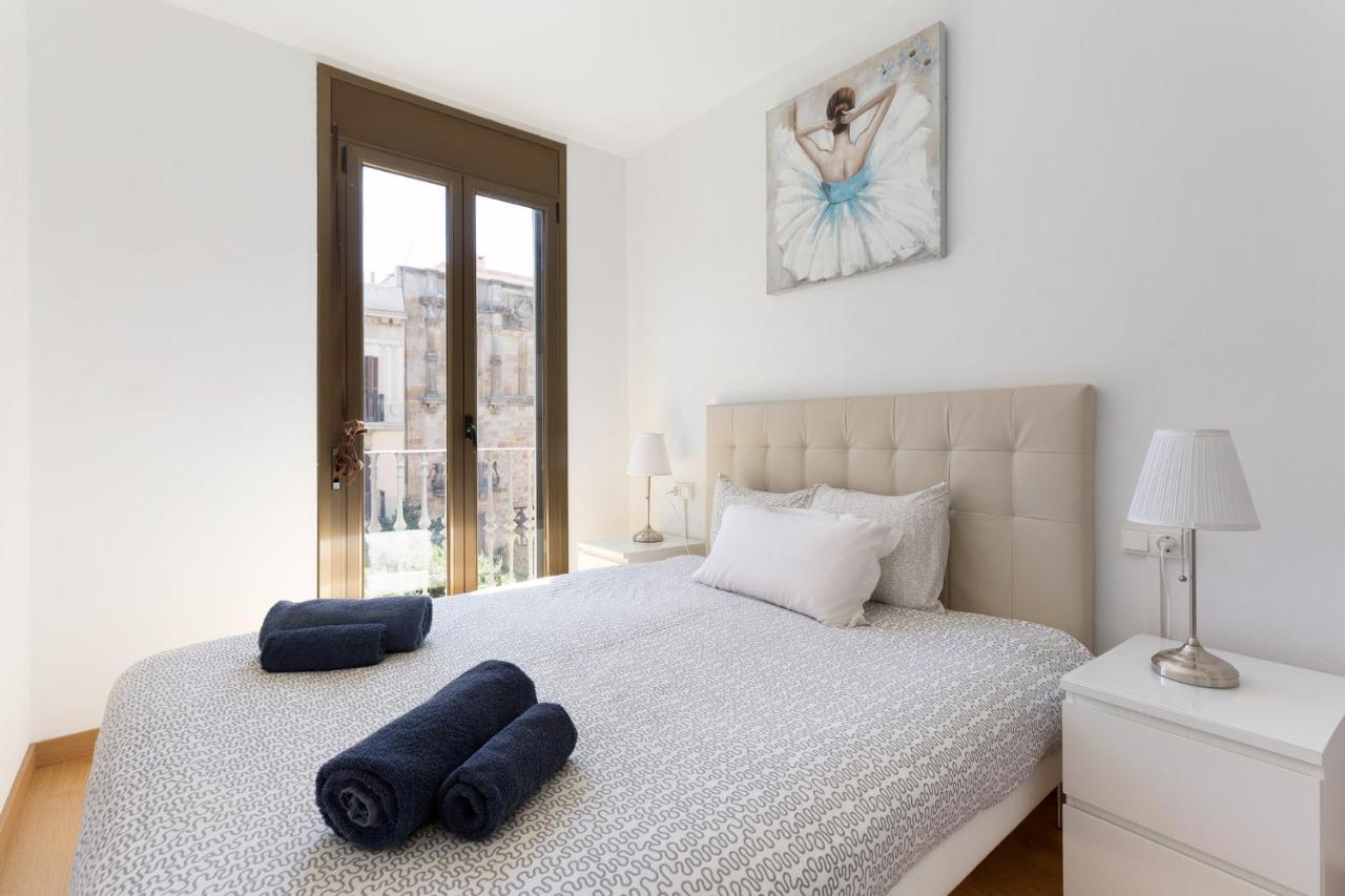 Stay U-Nique Apartments Urgell Barcelona Bagian luar foto