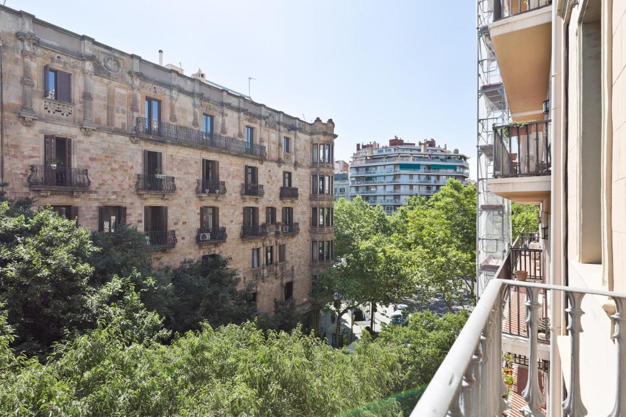 Stay U-Nique Apartments Urgell Barcelona Bagian luar foto