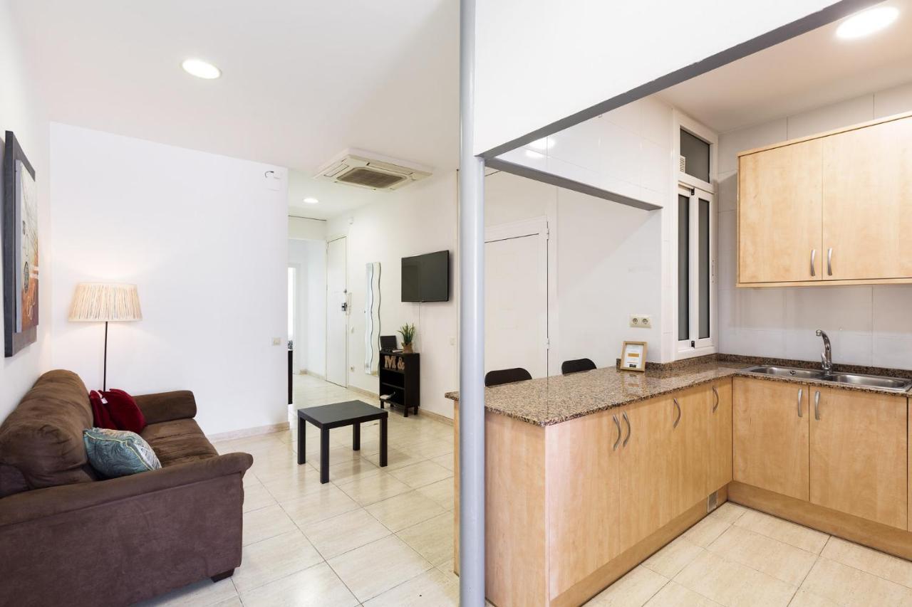 Stay U-Nique Apartments Urgell Barcelona Bagian luar foto