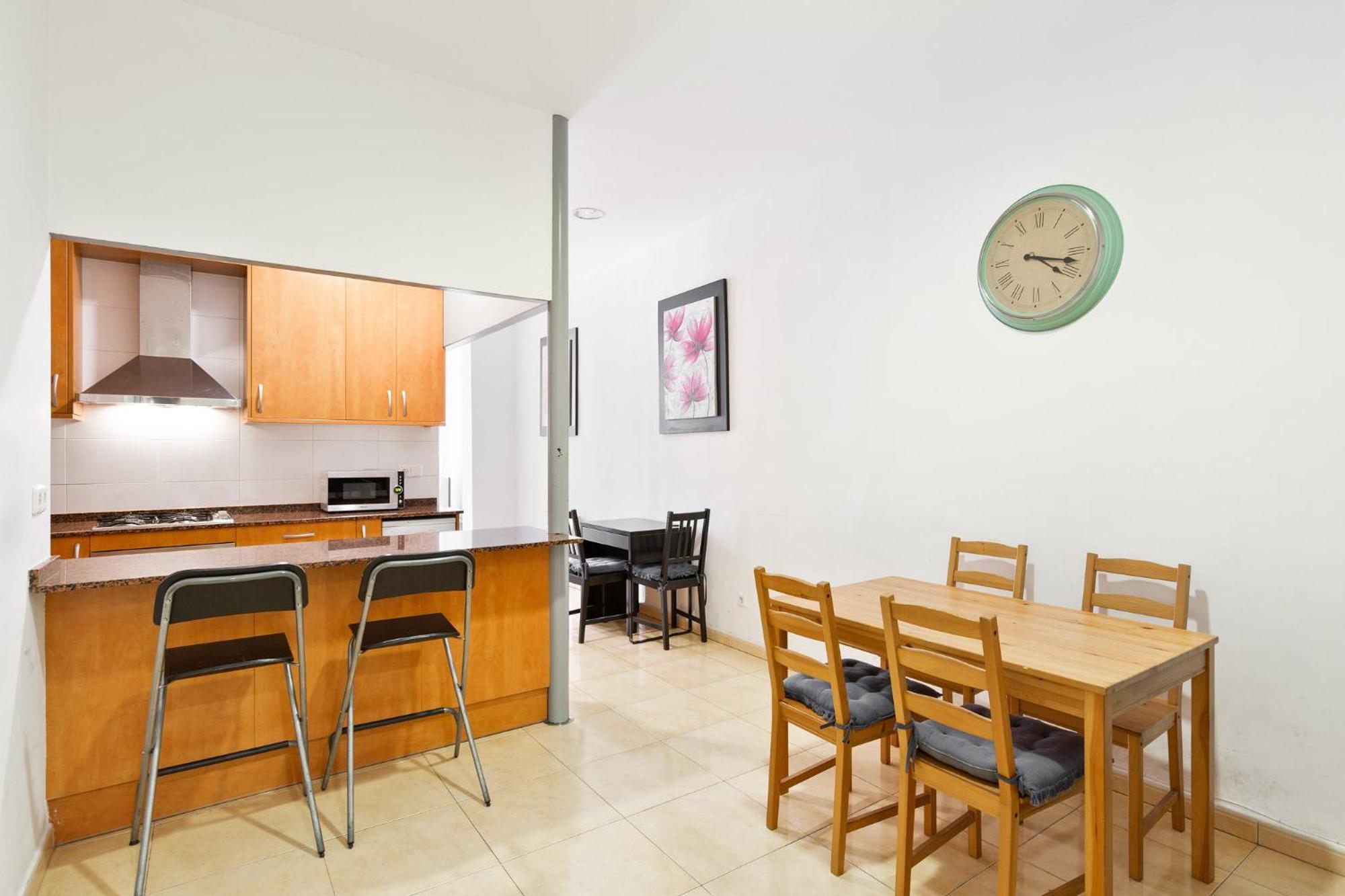 Stay U-Nique Apartments Urgell Barcelona Bagian luar foto
